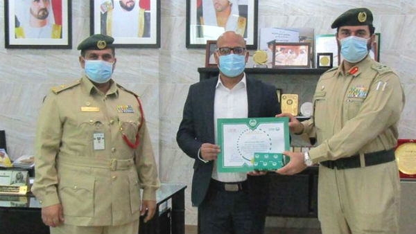 Indian in UAE returns bag containing USD 14,000, gold; honoured: Report Indian in UAE returns bag containing USD 14,000, gold; honoured: Report