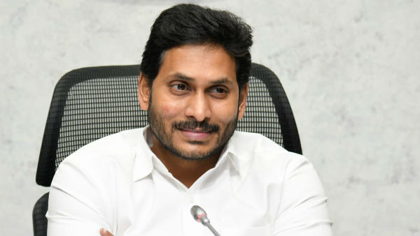 కులధృవీకరణ పత్రం ఇవ్వటంలో ఇబ్బందులు .. జగన్ దృష్టికి తీసుకెళ్ళిన మంత్రులు కులధృవీకరణ పత్రం ఇవ్వటంలో ఇబ్బందులు .. జగన్ దృష్టికి తీసుకెళ్ళిన మంత్రులు