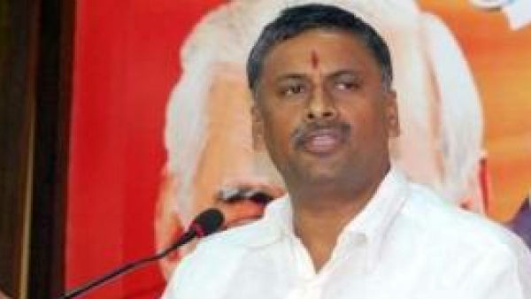 చులకన మాట్లాడటం భావ్యం కాదు..