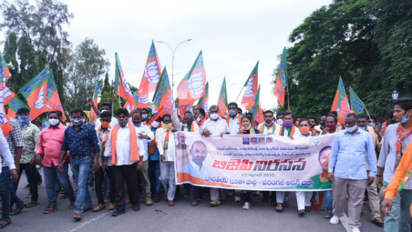 నల్గొండ జిల్లాతో పాటు అన్ని జిల్లాలలోనూ నిరసనల పర్వం నల్గొండ జిల్లాతో పాటు అన్ని జిల్లాలలోనూ నిరసనల పర్వం