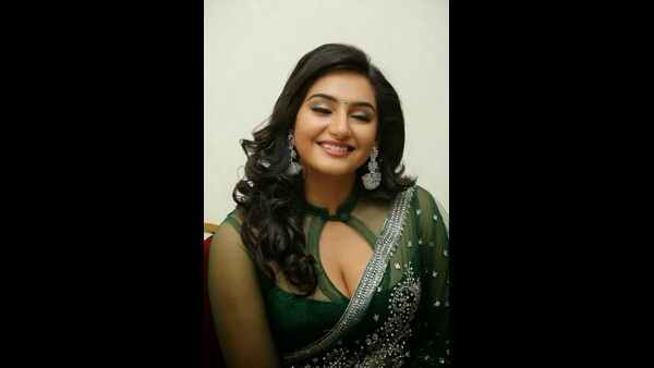 నోటీసులు ఇచ్చినా ఢుమ్మా నోటీసులు ఇచ్చినా ఢుమ్మా