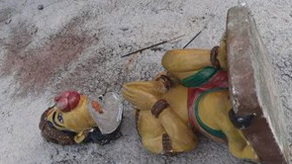  కర్నూలు జిల్లా పత్తికొండలో ఆంజనేయ స్వామి విగ్రహం ధ్వంసం