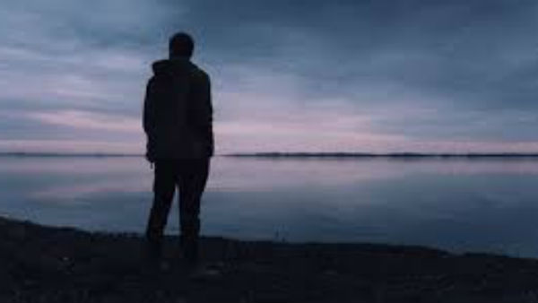  కొడుకు దగ్గర లేకపోతే...