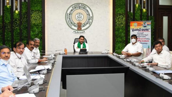 బోర్లే కాదు, మోటార్లు కూడా బిగిస్తామన్న సీఎం జగన్