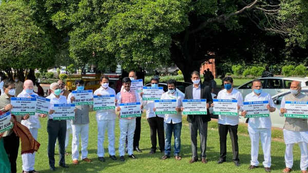 అమరావతి, ఫైబర్ గ్రిడ్పై సీబీఐ విచారణ... అమరావతి, ఫైబర్ గ్రిడ్పై సీబీఐ విచారణ...