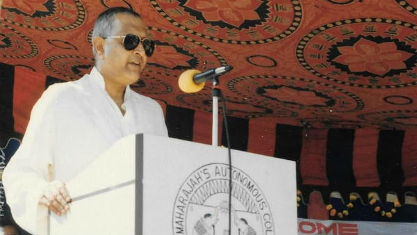 కాలేజీకి ఘన చరిత్ర.. వంశ చరిత్రనీ మంటగలిపే దిశగా.. కాలేజీకి ఘన చరిత్ర.. వంశ చరిత్రనీ మంటగలిపే దిశగా..