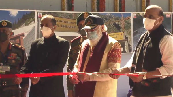 pm modi inaugarates world longest atal tunnel in rohtang connecting leh and manali pm modi inaugarates world longest atal tunnel in rohtang connecting leh and manali