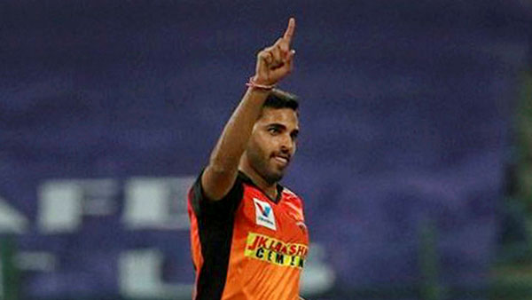 షార్జాలో వాళ్లను ఆపేదెలా?