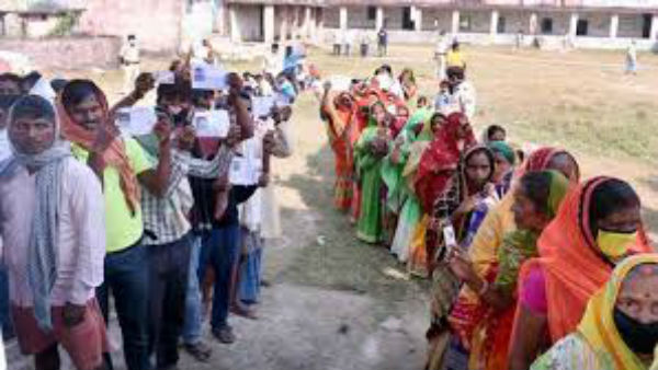  లాక్‌డౌన్‌పై భిన్నాభిప్రాయాలు..