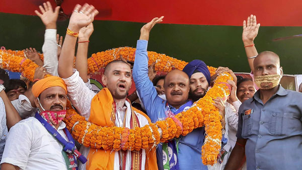 చిరాగ్ వ్యూహం...