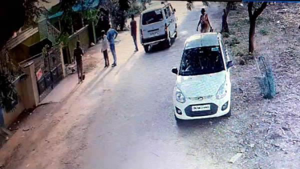 గోల్డ్ షాప్ ఐశ్వర్యతో పెళ్లి