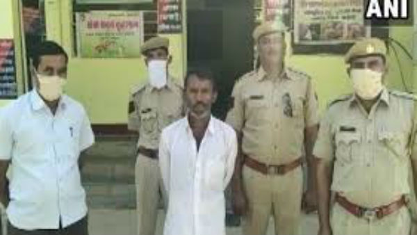  కరౌలీ జిల్లాలో దేవుడి మాన్యాల వివాదం .. చిలికి చిలికి గాలివానగా 