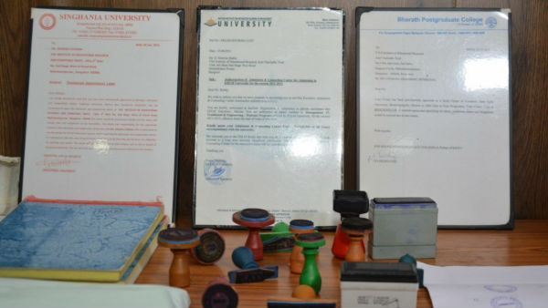  తెలుగు రాష్ట్రాల్లో ప్రతీ జిల్లాలో ఈ ఫేక్ డాక్టరేట్లు