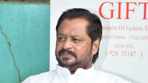 కేంద్రం, రాష్ట్రంలో అరాచక పాలన కేంద్రం, రాష్ట్రంలో అరాచక పాలన