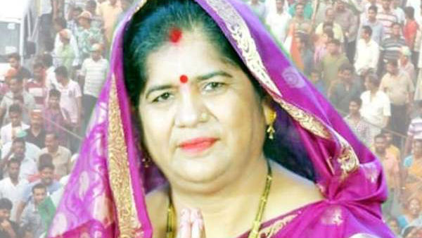 బీజేపీ మహిళా నేతపై..