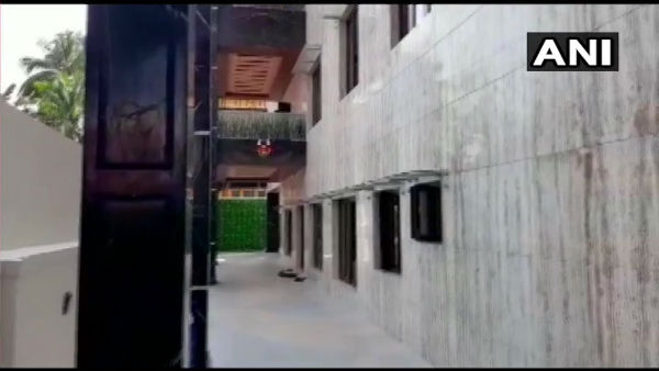 Bengaluru: CBI raids at the premises of Karnataka Congress chief DK Shivakumar