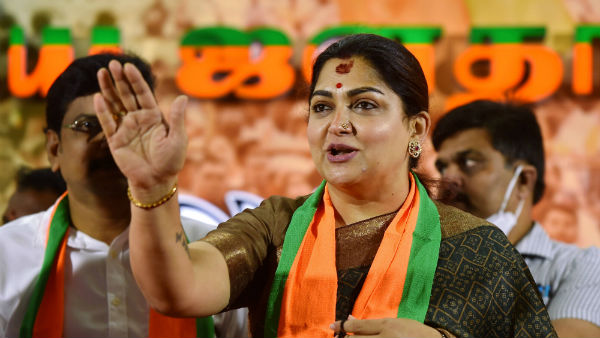 కాంగ్రెస్ అగౌరవపర్చింది: ఖష్బూ