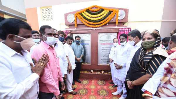  డబుల్ బెడ్ రూమ్ ఇళ్ల నిర్మాణం పేదల ఆత్మ గౌరవానికి ప్రతీక అన్న కేటీఆర్ 