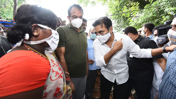 లోకల్ నేతలపై ఆగ్రహం.. లోకల్ నేతలపై ఆగ్రహం..