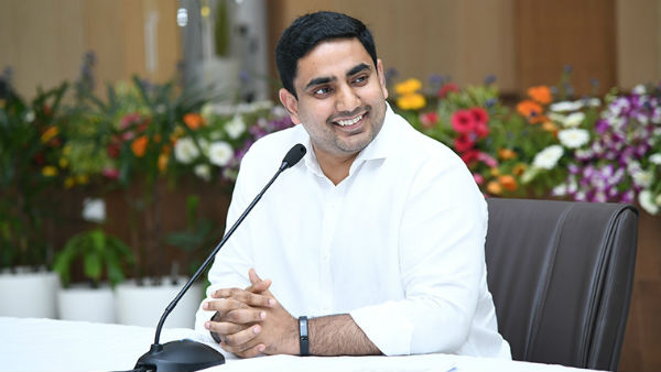 రైతులతో మాట్లాడిన లోకేష్...