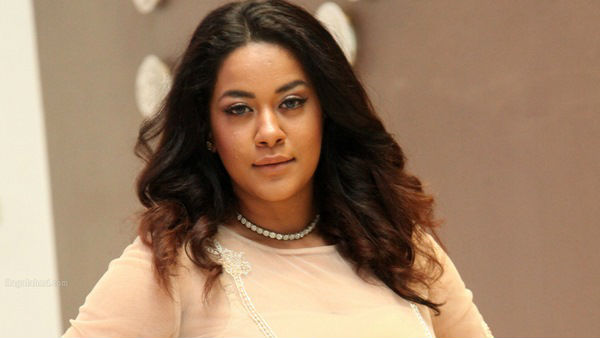 నేనెలాంటిదాన్నో అందరికీ తెలుసు...