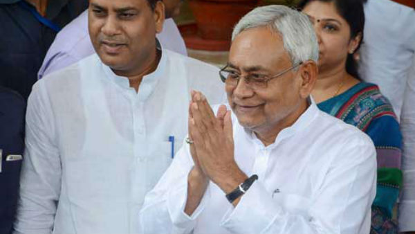 వాళ్ల ముఖాలు కనిపిస్తే... వాళ్ల ముఖాలు కనిపిస్తే...