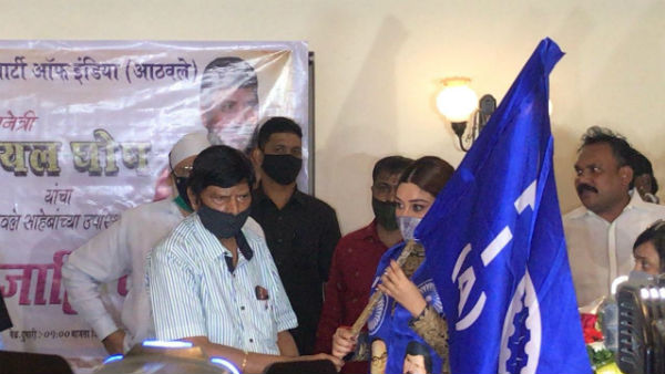 Maharashtra: Actress Payal Ghosh joins Republican Party of India in Mumbai