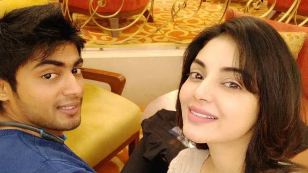 సనమ్, దర్శన్ ల ఫోటోలు రచ్చరచ్చ సనమ్, దర్శన్ ల ఫోటోలు రచ్చరచ్చ