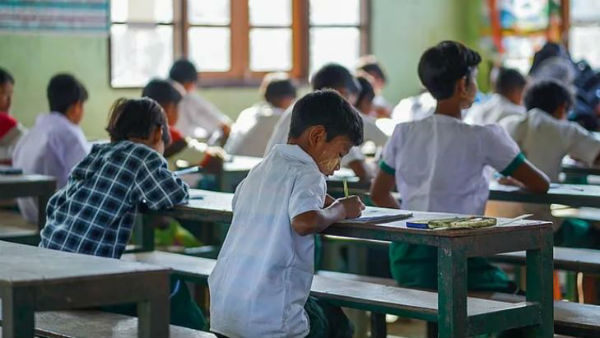 స్కూల్స్ , కాలేజీల మూసివేతతో నష్టం అంచనా వేసిన ప్రపంచ బ్యాంకు