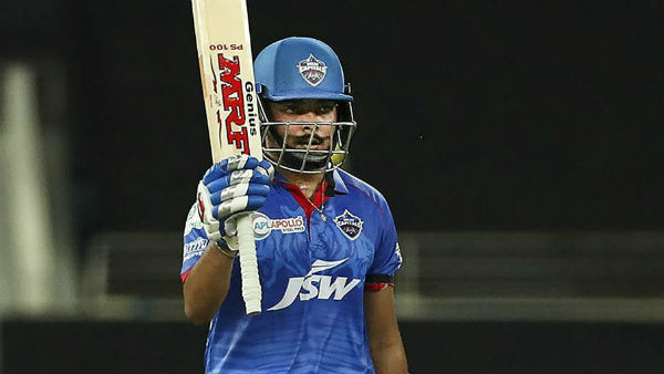 వరుస డకౌట్లు.. 