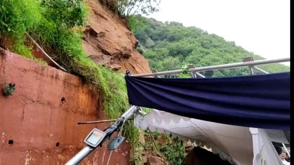 landsliding at vijayawada indrakeeladri ahead of cm jagans visit to kanakadurga temple