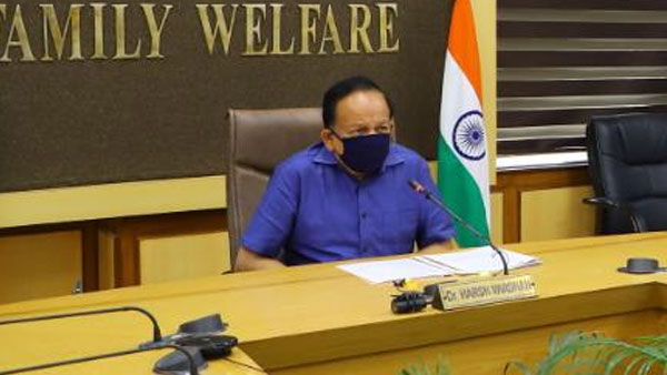 కేరళ సర్కారుపై విమర్శలు..