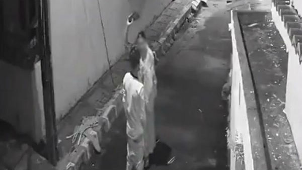 వేకువ జామున 5 గంటలు