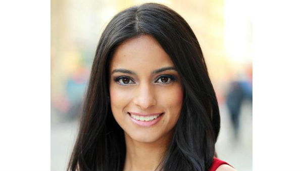 తొలి మహిళగా జెనిఫర్..