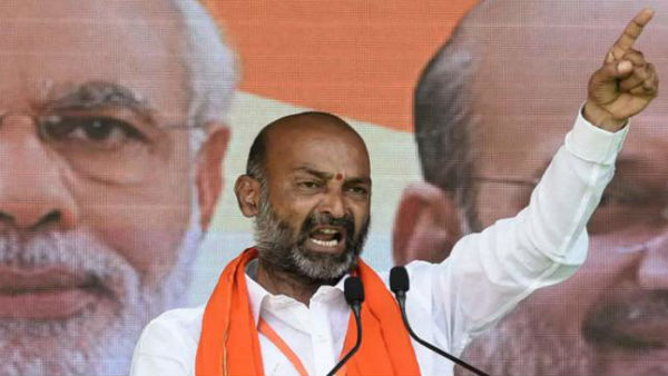 బాక్సులు బద్దలు కొడతాం.. బాక్సులు బద్దలు కొడతాం..