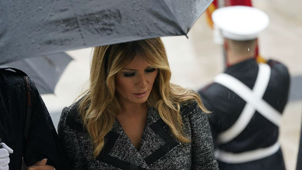  చేయి పట్టుకుంటే అంతేనా?