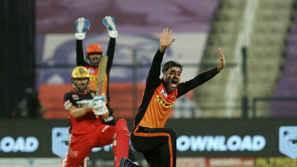  భారీ షాట్లను ఆడకపోవడంతో ఎద్దేవా.. 