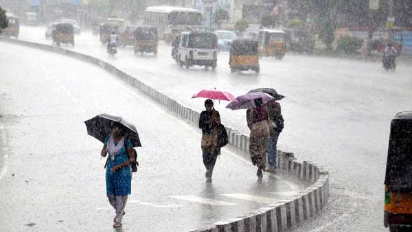  వరద ప్రభావిత ప్రాంతాలలో పర్యటిస్తున్న కేంద్ర బృందాలు 