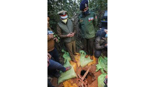 నవంబర్ 28 నుంచి ఎనిమిది దశల్లో జిల్లా అభివృద్ధి మండలి ఎన్నికలు 