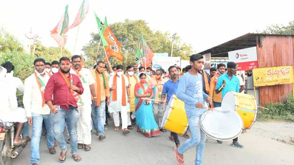 దాడులు చేయడంతో..