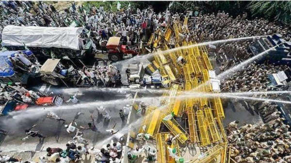 farmers long march against centres farm laws turns violent at delhi borders
