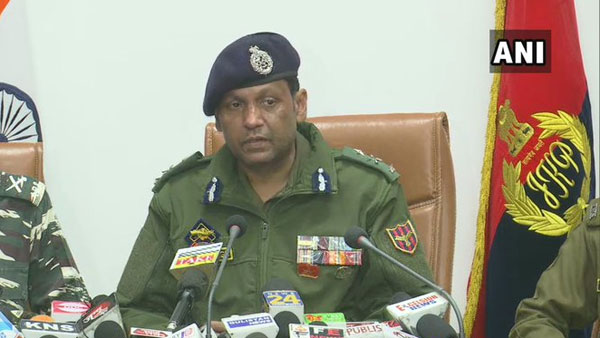 ఉగ్రవాదులు జైష్-ఎ-మొహమ్మద్ కు చెందిన వారని గుర్తించిన భద్రతా దళాలు