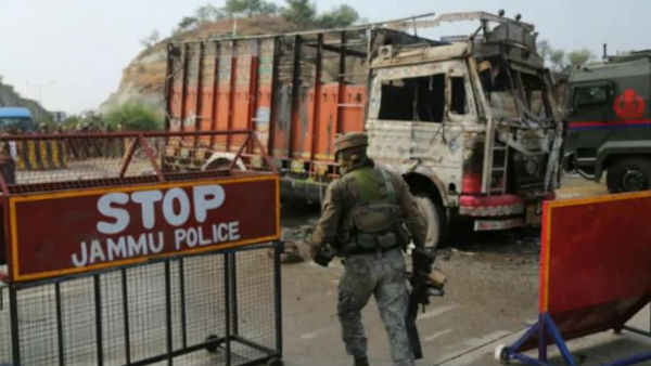  జమ్మూలోని బాన్ టోల్ ప్లాజా వద్ద ఉగ్రవాదుల హతం