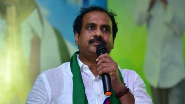 టిడ్కో ఇళ్ల విషయంలో చంద్రబాబు డెడ్ లైన్లు పెట్టటం ఆశ్చర్యం 