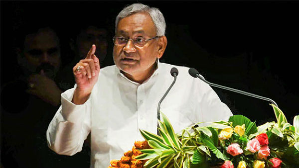 దుర్గా భక్తులను కాల్చడం కంటే పెద్ద నేరం ఏమిటి?