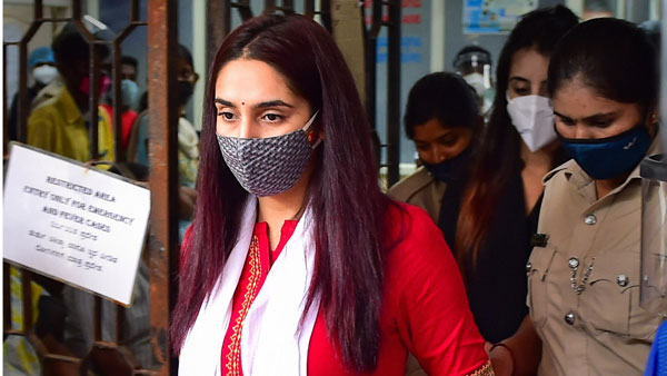 ఆ రోజు రాగిణి టైమ్ బ్యాడ్ ఆ రోజు రాగిణి టైమ్ బ్యాడ్