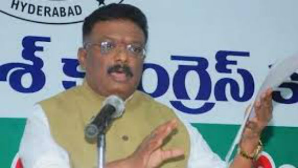  వరద బాదితుల ఆర్ధిక సాయంలోనూ అవినీతే.. కార్పోరేటర్ల తీరుపై మండిపడ్డ దాసోజు శ్రవణ్..