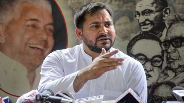 తిరిగి అతిపెద్ద పార్టీగా ఆర్జేడీ...