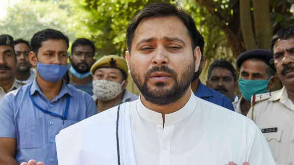 కొంప ముంచిన 11 సీట్లు