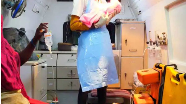 వత్తాడ వద్ద 108 వాహనాన్ని నిలిపేసి సాహసం చేసిన వాహన సిబ్బంది